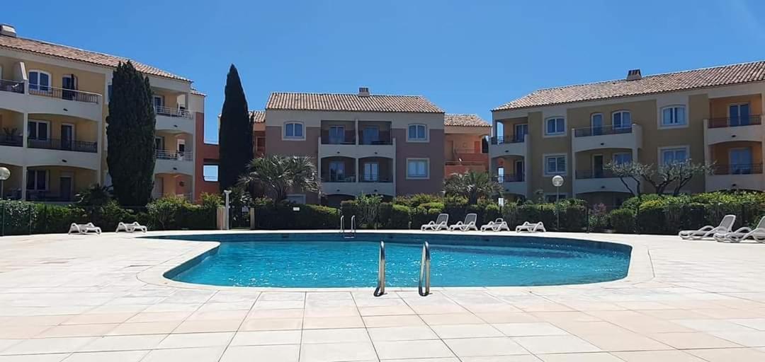 Appartamento Vacance Location Piscine Sud Terrasse Les Issambres