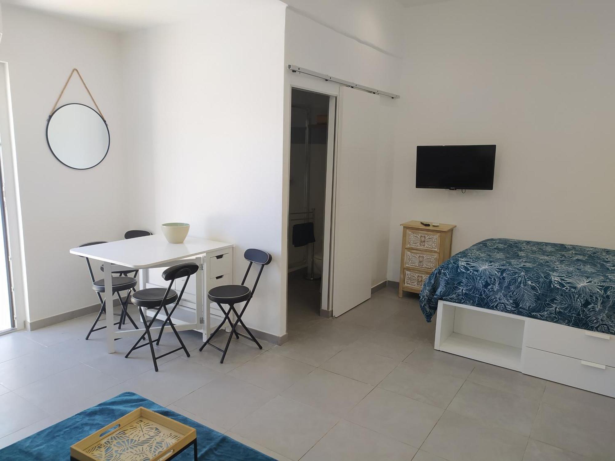 Vacance Location Piscine Sud Terrasse Apartamento *